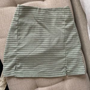 Brandy Melville | plaid skirt